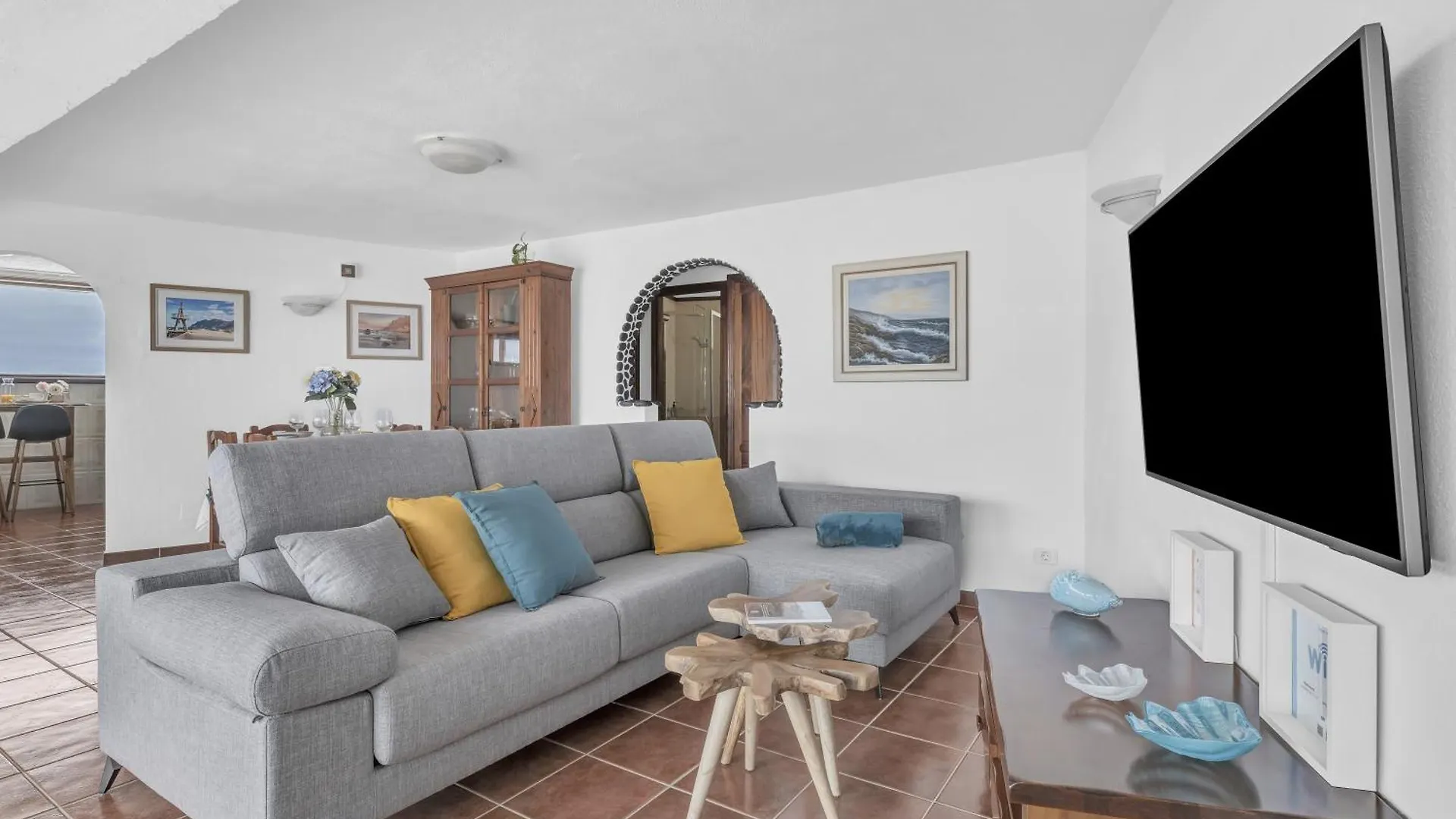 Villalmar Famara Holiday park